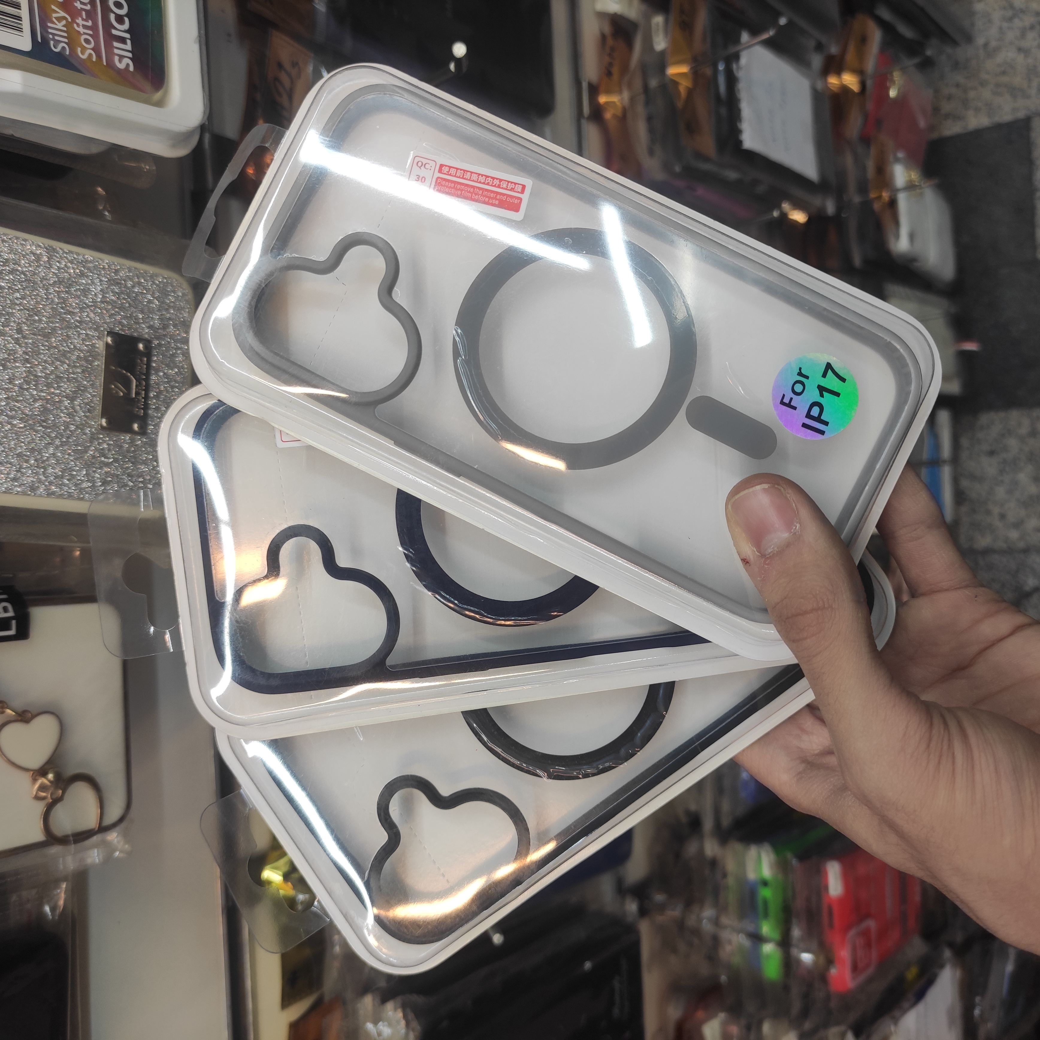 کاور مگ سیف iPhone 17 Normal